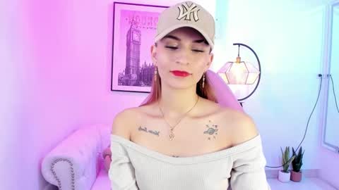 Snapshot of tamara_slimx chatting on 02-12-25, 06:51 Tamara online show from 02-12-25, 06:51