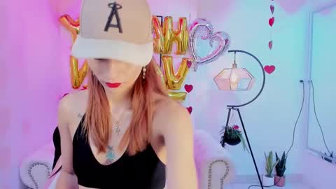 Snapshot of tamara_slimx chatting on 02-13-25, 03:39 Tamara online show from 02-13-25, 03:39