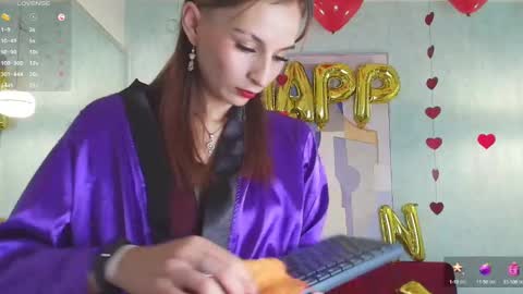 Snapshot of tamara_slimx chatting on 02-15-25, 01:53 Tamara online show from 02-15-25, 01:53