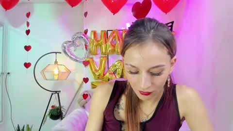 Snapshot of tamara_slimx chatting on 02-15-25, 04:58 Tamara online show from 02-15-25, 04:58