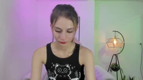 Snapshot of tamara_slimx chatting on 03-07-25, 03:40 Tamara online show from 03-07-25, 03:40