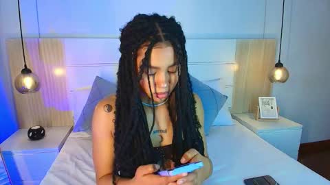 Snapshot of tamara_walter chatting on 12-05-25, 02:36 Tamara online show from 12-05-25, 02:36