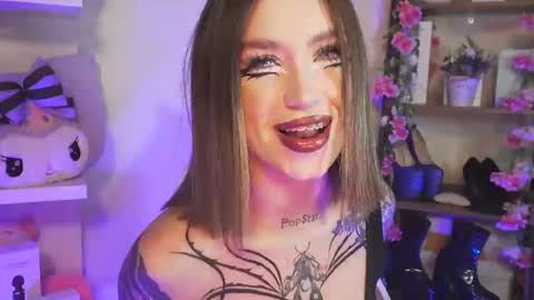 Cami 3 online show from 12-16-24, 05:17