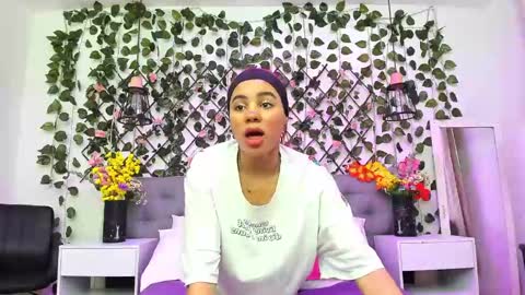 Snapshot of tamararose11 chatting on 02-25-25, 11:41 Tami online show from 02-25-25, 11:41