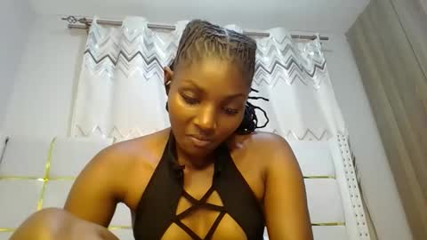 Snapshot of tamia538235 chatting on 02-05-25, 06:48 tamia online show from 02-05-25, 06:48