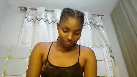 Snapshot of tamia538235 chatting on 02-23-25, 02:46 tamia online show from 02-23-25, 02:46