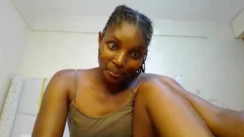 Snapshot of tamia538235 chatting on 03-04-25, 08:27 tamia online show from 03-04-25, 08:27