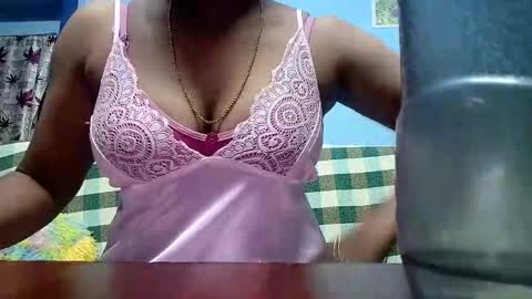 Snapshot of tamilmadhi520 chatting on 05-30-26, 09:23 tamilmadhi520 online show from 05-30-26, 09:23