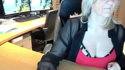 Tammy online show from 12-09-24, 04:05