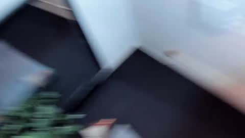   online show from 03-09-25, 09:57