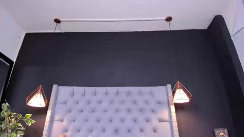   online show from 09-23-25, 03:53