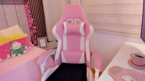 Snapshot of tammy_w chatting on 11-23-25, 06:19 Tammy online show from 11-23-25, 06:19