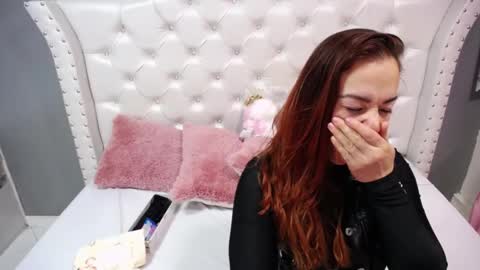 Snapshot of tammyparker_ chatting on 01-11-25, 10:40 Tammara online show from 01-11-25, 10:40