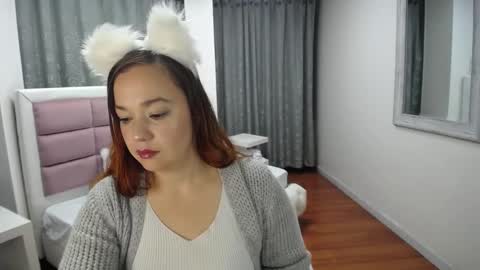 Snapshot of tammyparker_ chatting on 02-19-25, 04:34 Tammara online show from 02-19-25, 04:34