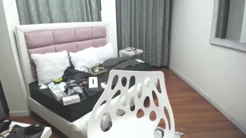 Snapshot of tammyparker_ chatting on 03-03-25, 08:49 Tammara online show from 03-03-25, 08:49