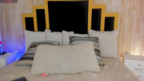 Snapshot of tamy_honey chatting on 01-07-25, 07:49 Tamy online show from 01-07-25, 07:49