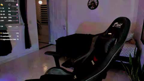 Snapshot of tamy_shine87 chatting on 05-19-26, 12:38 Im Samy online show from 05-19-26, 12:38