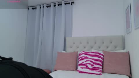 Snapshot of tamy_sweet01 chatting on 05-21-26, 01:45 tamy sweet01 online show from 05-21-26, 01:45