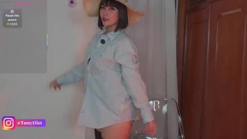 Snapshot of tamyeliot chatting on 11-26-25, 03:51 Tamy online show from 11-26-25, 03:51