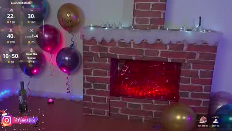 Snapshot of tamyeliot chatting on 12-04-25, 02:32 Tamy online show from 12-04-25, 02:32