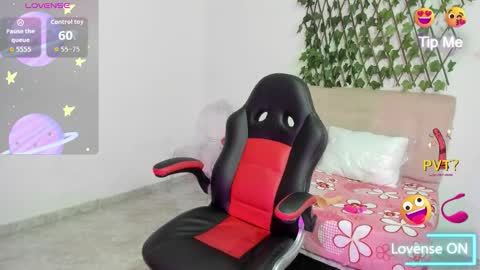 Snapshot of tamygp chatting on 02-02-26, 08:51 paula online show from 02-02-26, 08:51