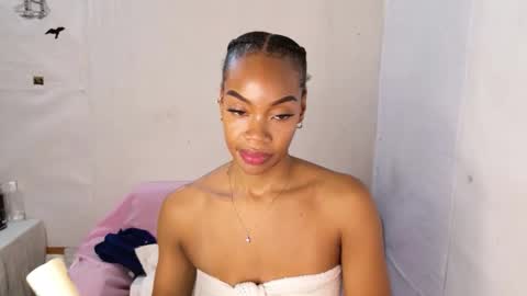 tamylynn online show from 03-10-26, 08:36