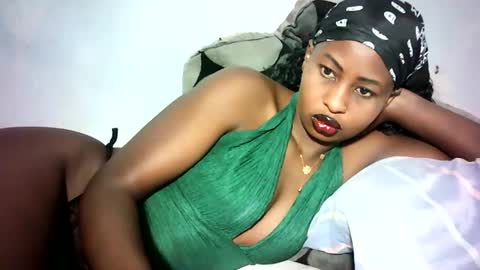 Snapshot of tanasha_20 chatting on 10-15-25, 10:26 tanasha_20 online show from 10-15-25, 10:26