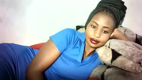 Snapshot of tanasha_20 chatting on 11-15-25, 10:04 tanasha_20 online show from 11-15-25, 10:04