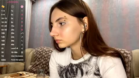 Alice online show from 04-01-26, 04:26