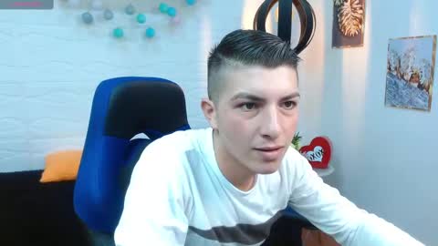 Snapshot of taner_king chatting on 09-20-25, 02:45 TANER online show from 09-20-25, 02:45