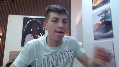 Snapshot of taner_king chatting on 09-28-25, 03:12 TANER online show from 09-28-25, 03:12