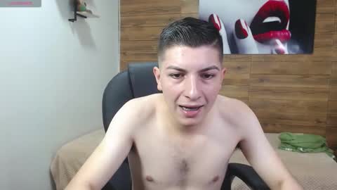 Snapshot of taner_king chatting on 10-22-25, 02:56 TANER online show from 10-22-25, 02:56