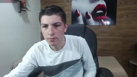 Snapshot of taner_king chatting on 11-11-25, 03:06 TANER online show from 11-11-25, 03:06