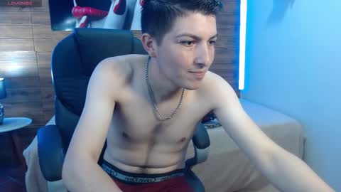 Snapshot of taner_king chatting on 11-21-25, 03:05 TANER online show from 11-21-25, 03:05