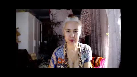 Snapshot of tanganiika chatting on 09-10-25, 03:06 Milena online show from 09-10-25, 03:06