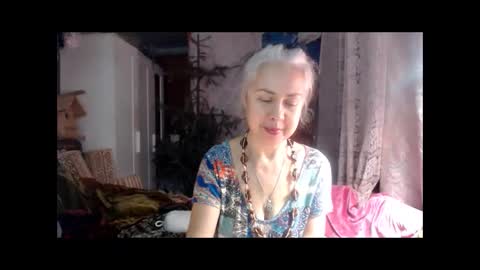 Snapshot of tanganiika chatting on 10-12-25, 12:26 Milena online show from 10-12-25, 12:26