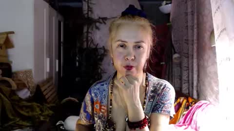 Snapshot of tanganiika chatting on 11-13-25, 01:10 Milena online show from 11-13-25, 01:10