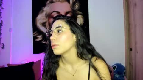 tania06 online show from 11-16-25, 01:17