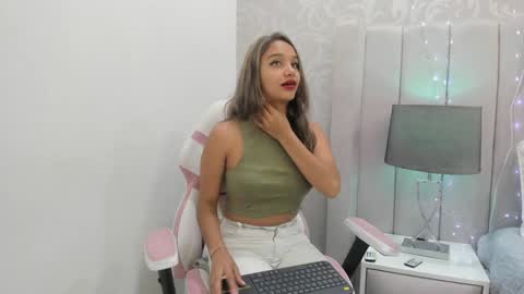 TaniaCarter online show from 01-16-25, 11:48