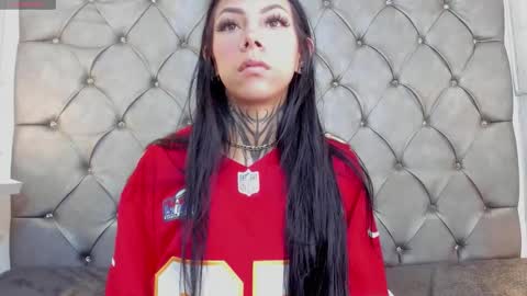 Snapshot of tanit_angels chatting on 02-23-25, 06:17 TANIT ANGELS online show from 02-23-25, 06:17