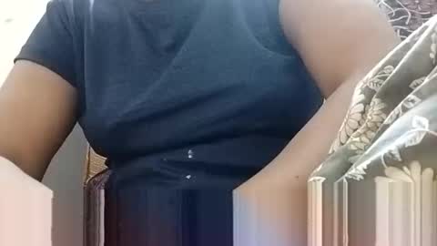 Snapshot of taniya_roy4628 chatting on 05-25-26, 03:01 taniya_roy4628 online show from 05-25-26, 03:01