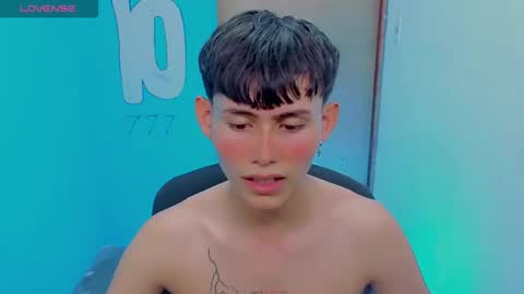 Snapshot of tanjiro_cute chatting on 05-08-26, 02:06 Andres online show from 05-08-26, 02:06