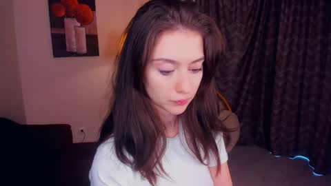 Anna online show from 05-16-26, 10:36