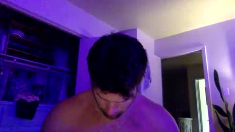 Dr. Love online show from 02-24-25, 01:46