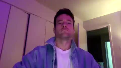 Dr. Love online show from 10-16-25, 11:55