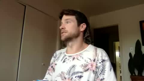 Dr. Love online show from 04-16-26, 02:18