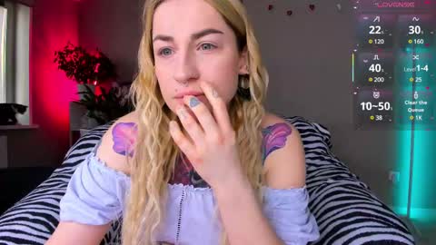 Tanya acid       online show from 02-24-25, 06:38