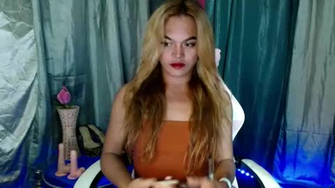 Snapshot of tanyabels_thenaughtyone chatting on 04-19-26, 12:26 tanyabels_thenaughtyone online show from 04-19-26, 12:26