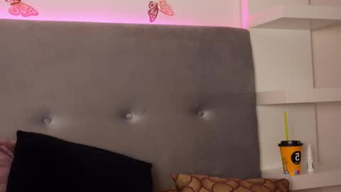 Tania online show from 05-13-26, 04:43