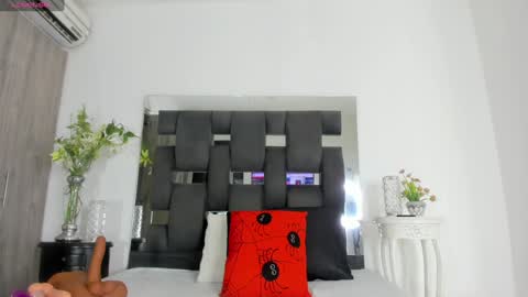 Tanya online show from 12-16-24, 01:43